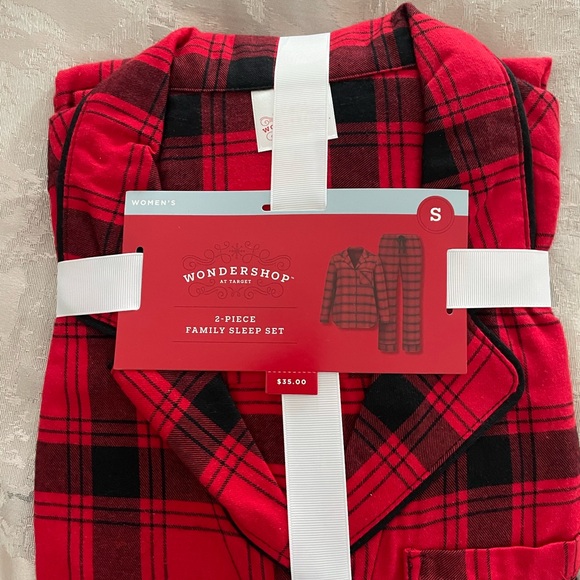 Target Wondershop Kids Red and Black Plaid Pajama Set - Picture 1 of 5
